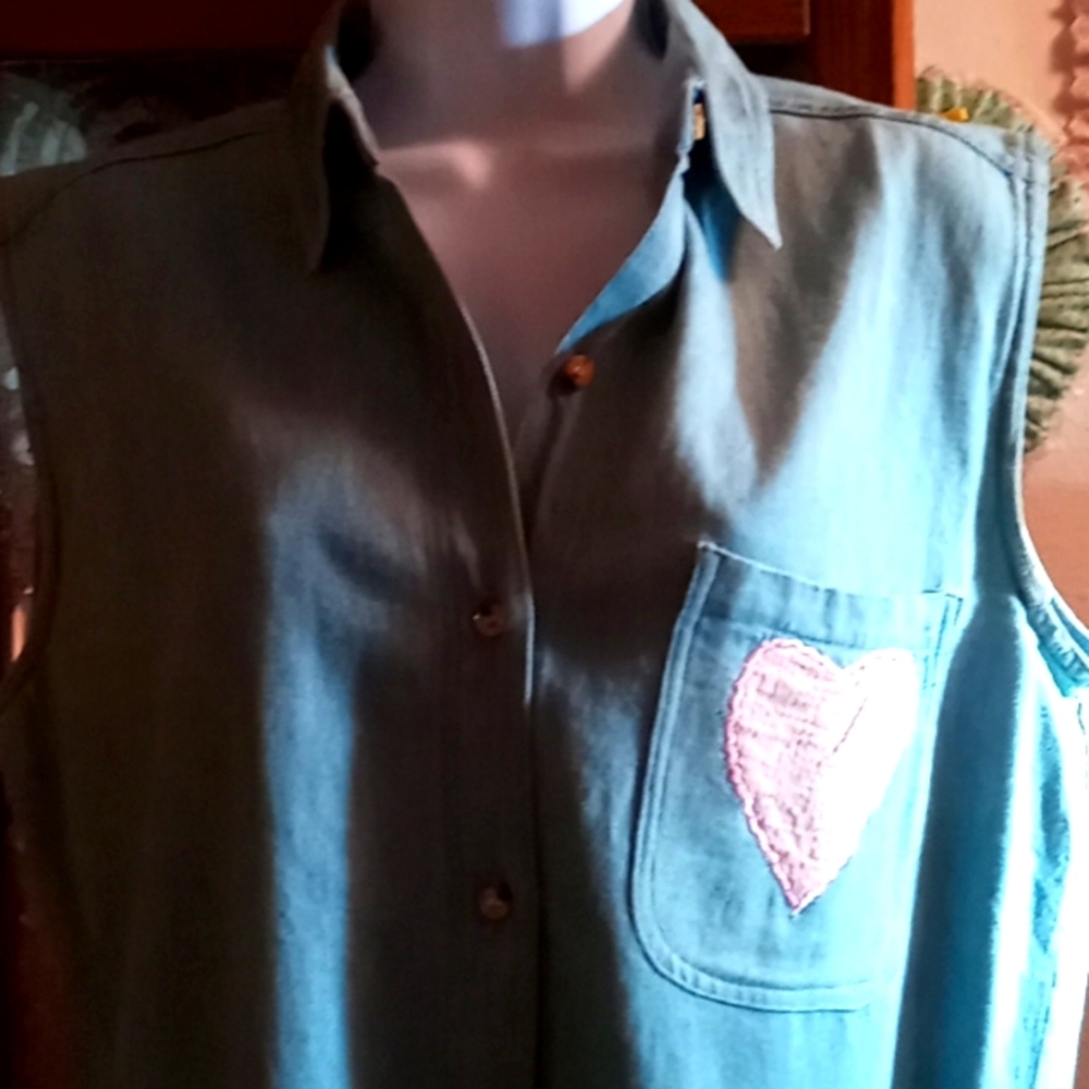 Vintage 80's,Faded Blue,Denim, Button Down,Top with Pink & White Hearts Detail💕